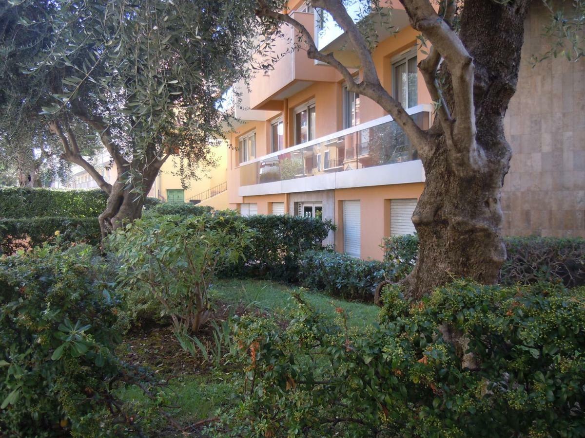 Residence Le Mediterranee Menton Luaran gambar